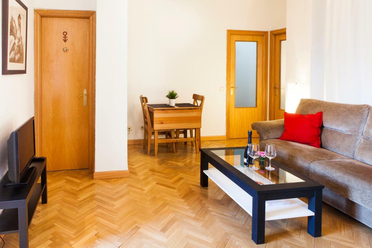 Segovia Lejlighed Madrid Eksteriør billede